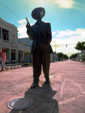 Cienfuegos Benny Moré