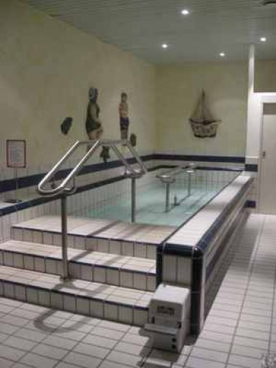 Becken zum Wassertreten