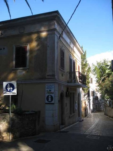 Pension über der Tourist Agentur